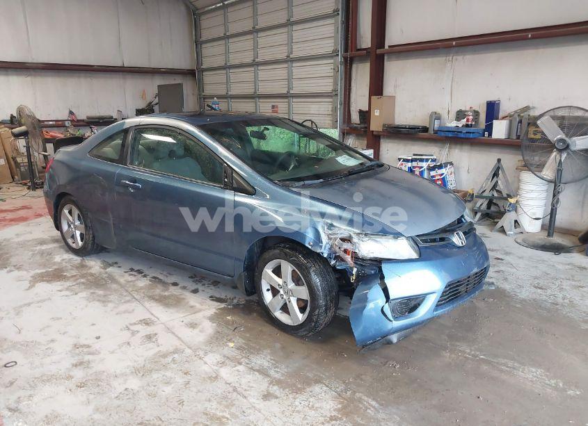 2007 Honda Civic EX (VIN 2HGFG11817H543834) main photo