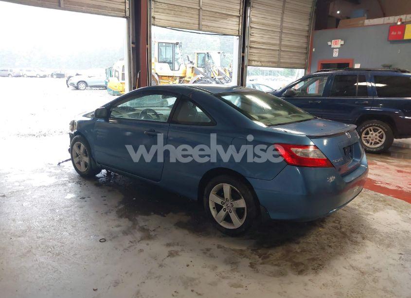 Photo 3 of 2007 Honda Civic EX (VIN 2HGFG11817H543834)