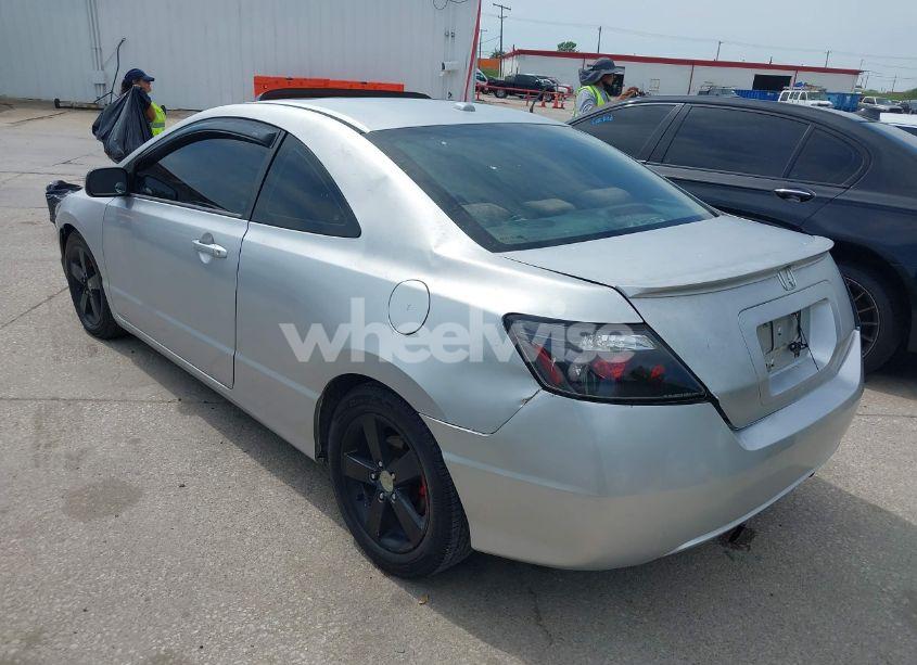 Photo 3 of 2006 Honda Civic EX (VIN 2HGFG11826H548720)