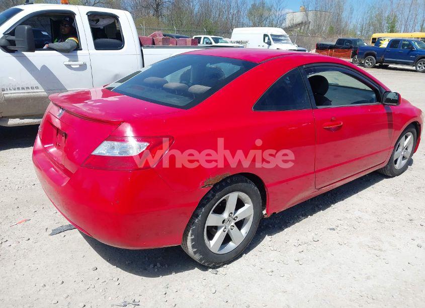 Photo 4 of 2007 Honda Civic EX (VIN 2HGFG11847H516286)