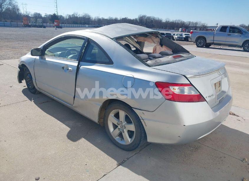 Photo 3 of 2008 Honda Civic EX (VIN 2HGFG11858H544082)