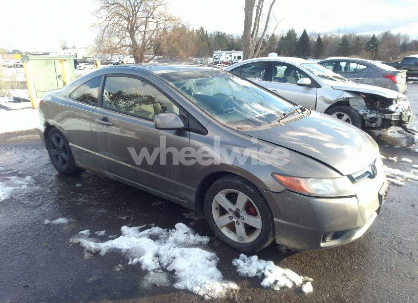 2007 Honda Civic EX (VIN 2HGFG11867H501871) main photo