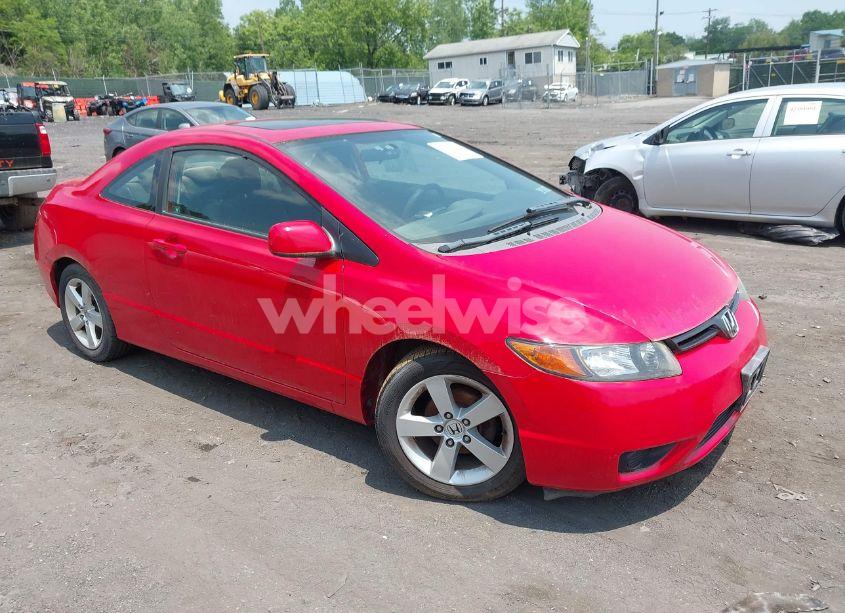 2007 Honda Civic EX (VIN 2HGFG11867H552741) main photo