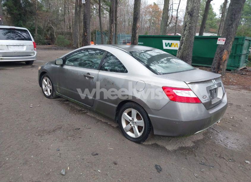 Photo 3 of 2007 Honda Civic EX (VIN 2HGFG11867H577977)