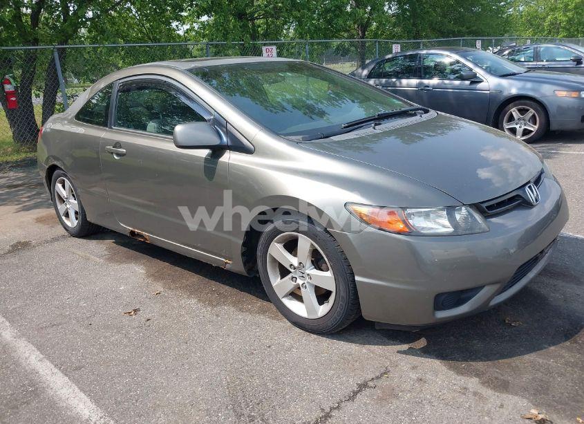 2007 Honda Civic EX (VIN 2HGFG11887H549193) main photo