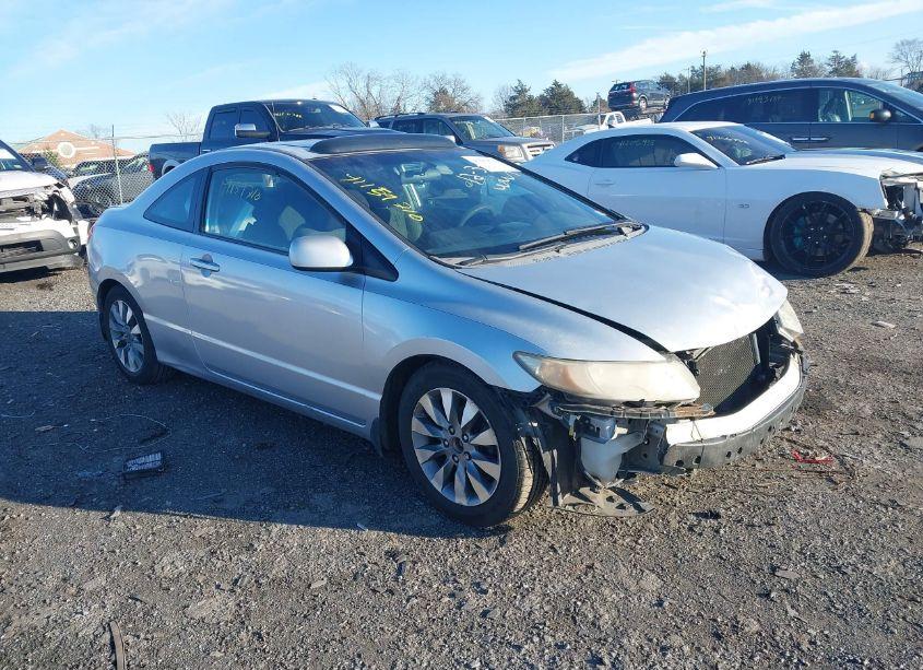 2009 Honda Civic EX (VIN 2HGFG11899H503228) main photo