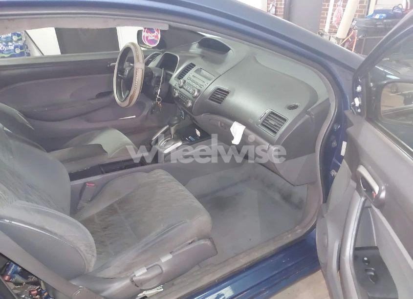 Photo 5 of 2007 Honda Civic LX (VIN 2HGFG12607H531588)