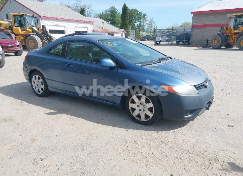 2007 Honda Civic LX (VIN 2HGFG12607H531994) main photo