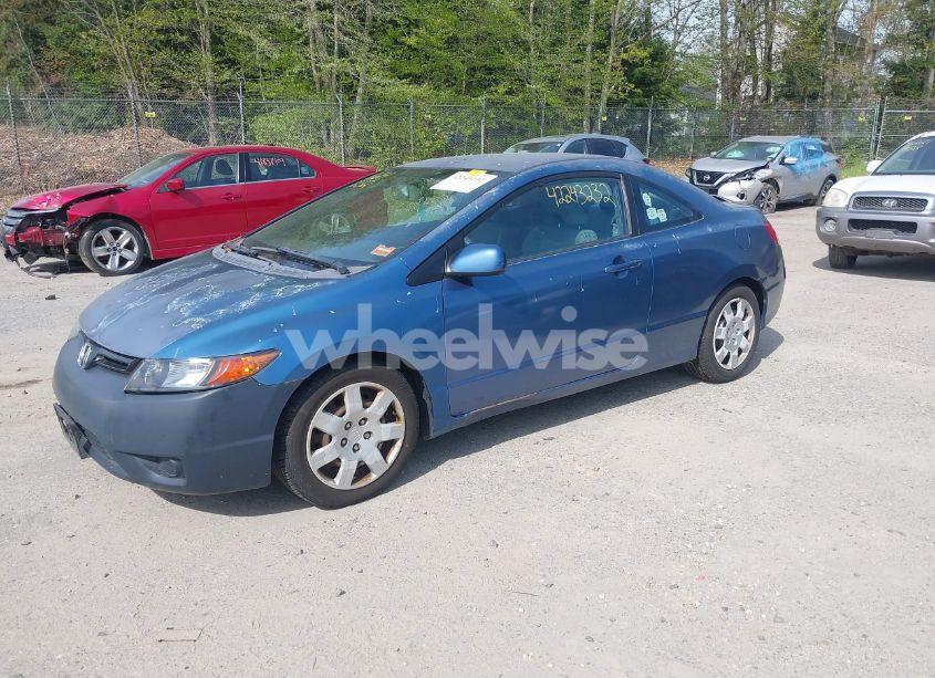 Photo 2 of 2007 Honda Civic LX (VIN 2HGFG12607H531994)
