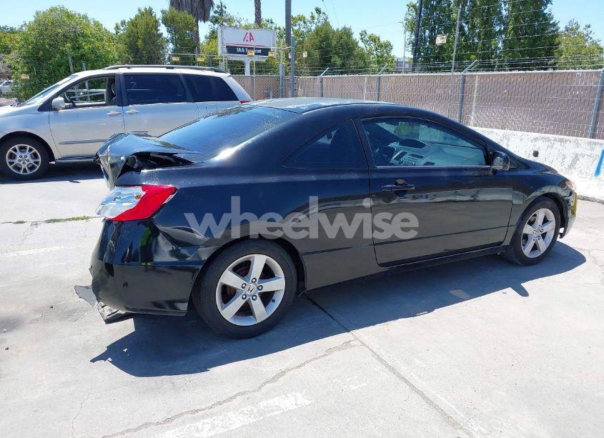 Photo 4 of 2007 Honda Civic LX (VIN 2HGFG12607H542459)