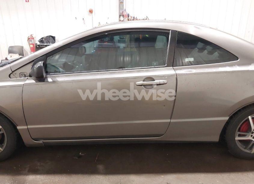 Photo 14 of 2007 Honda Civic LX (VIN 2HGFG12607H573534)