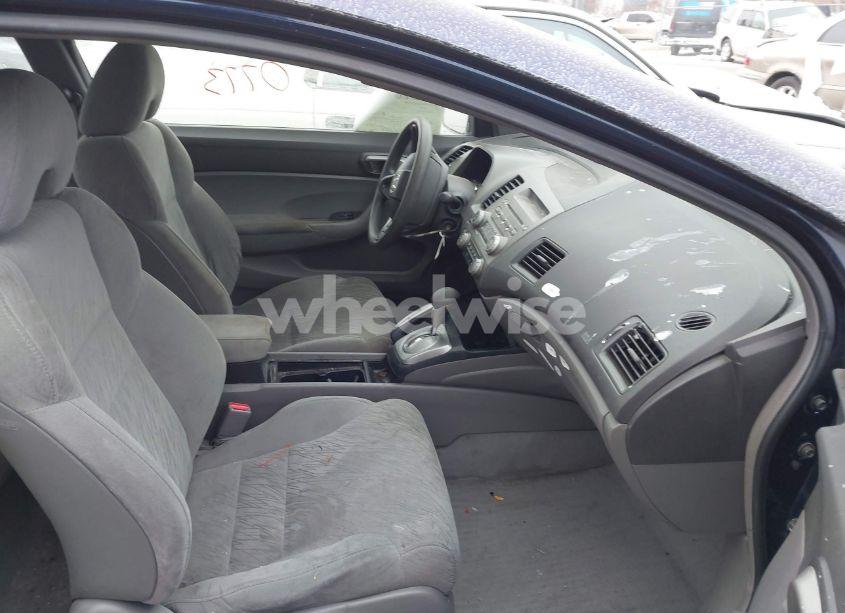 Photo 5 of 2007 Honda Civic LX (VIN 2HGFG12607H580449)