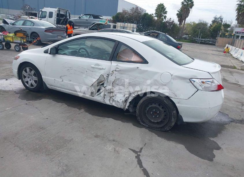 Photo 3 of 2008 Honda Civic LX (VIN 2HGFG12608H515005)