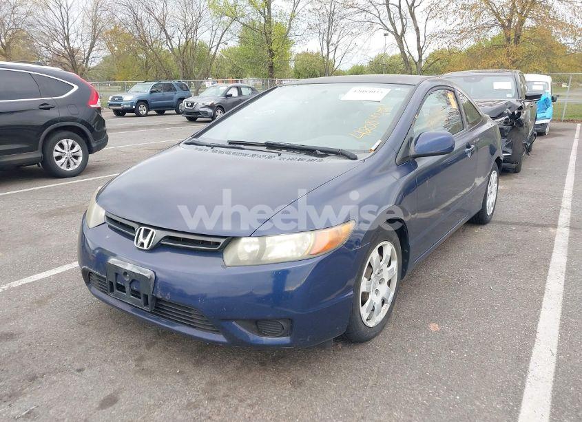 Photo 2 of 2008 Honda Civic LX (VIN 2HGFG12608H530474)