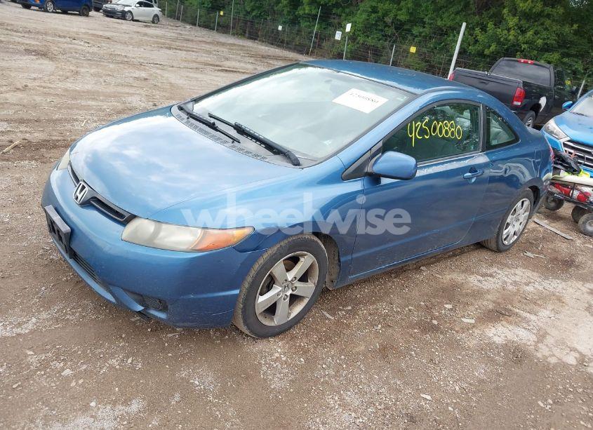 Photo 2 of 2008 Honda Civic LX (VIN 2HGFG12608H530622)