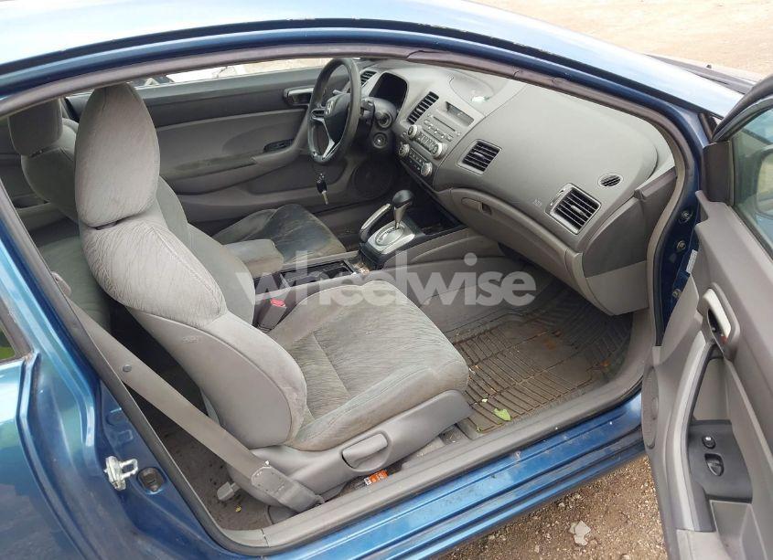 Photo 5 of 2008 Honda Civic LX (VIN 2HGFG12608H530622)