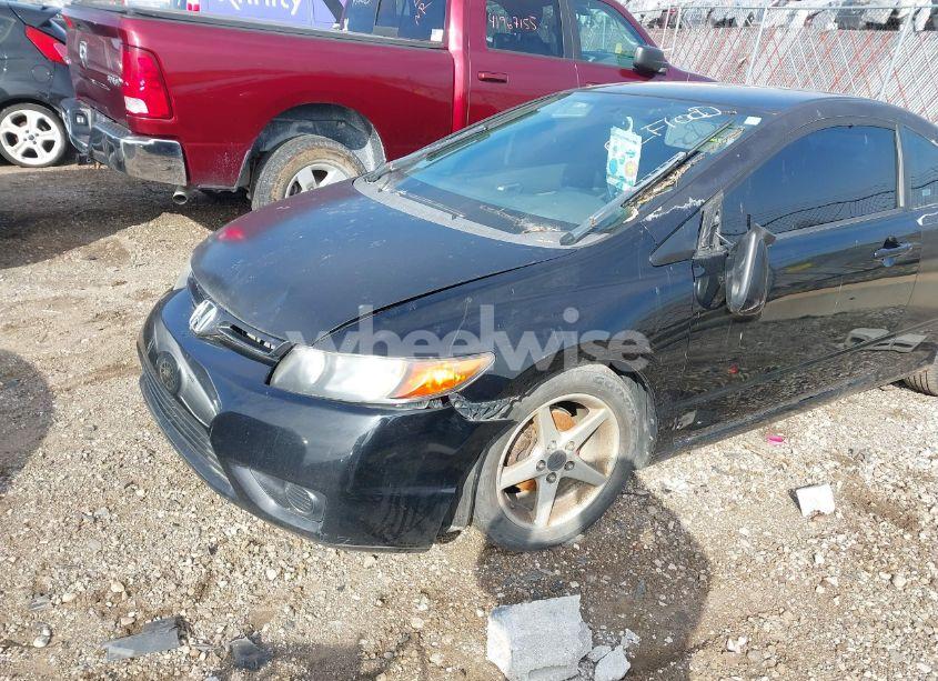 Photo 6 of 2008 Honda Civic LX (VIN 2HGFG12608H545783)