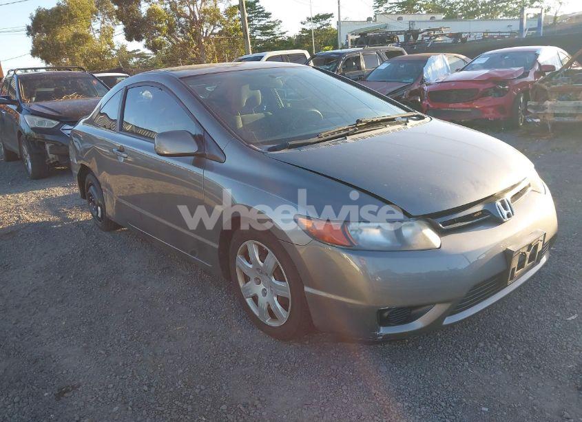 2008 Honda Civic LX (VIN 2HGFG12608H565788) main photo