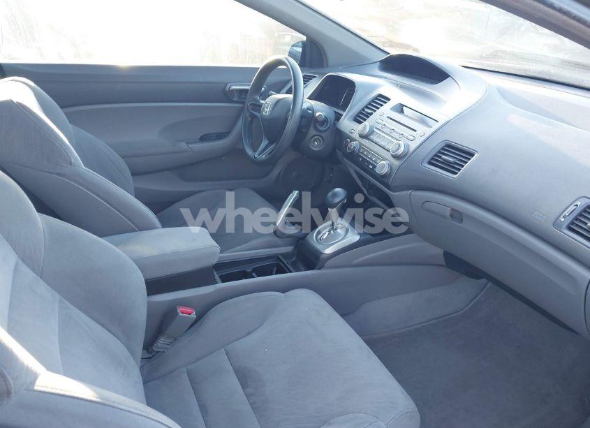 Photo 5 of 2008 Honda Civic LX (VIN 2HGFG12608H565788)