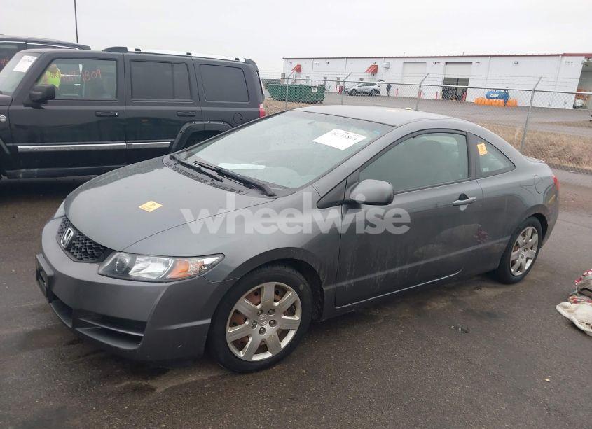 Photo 2 of 2009 Honda Civic LX (VIN 2HGFG12609H507942)