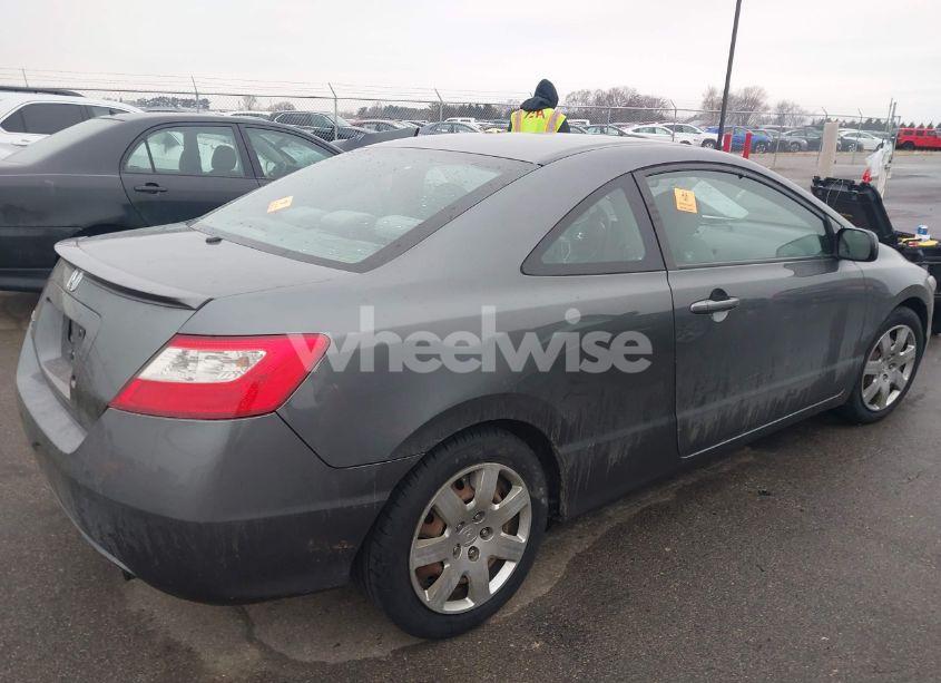 Photo 4 of 2009 Honda Civic LX (VIN 2HGFG12609H507942)