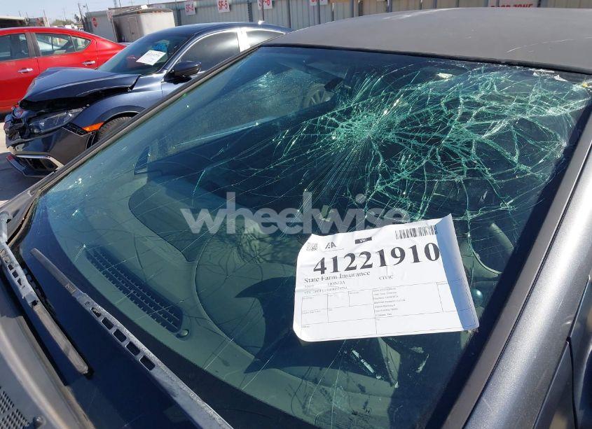 Photo 14 of 2009 Honda Civic LX (VIN 2HGFG12609H513739)