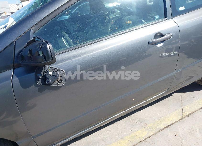 Photo 15 of 2009 Honda Civic LX (VIN 2HGFG12609H513739)