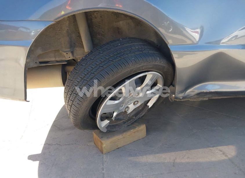 Photo 16 of 2009 Honda Civic LX (VIN 2HGFG12609H513739)