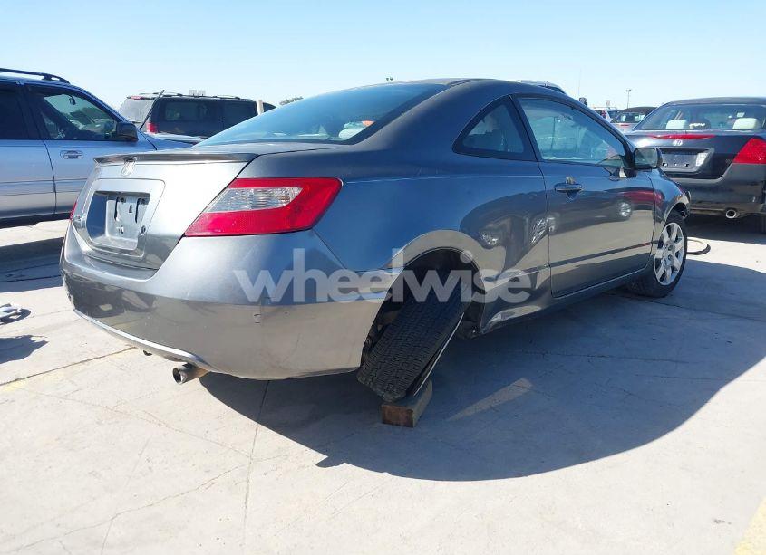 Photo 4 of 2009 Honda Civic LX (VIN 2HGFG12609H513739)