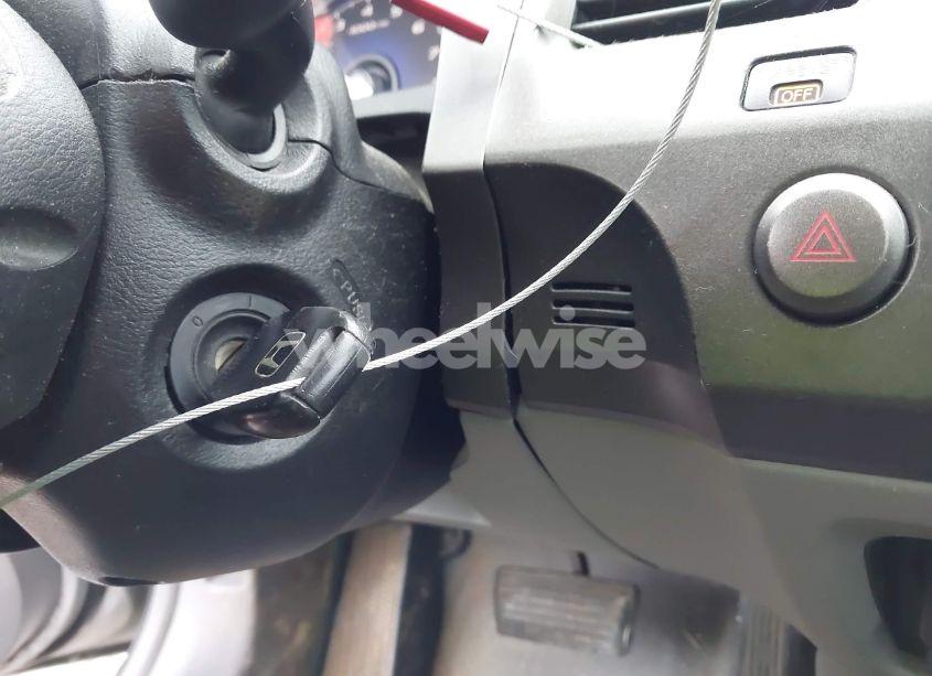 Photo 11 of 2009 Honda Civic LX (VIN 2HGFG12609H540651)