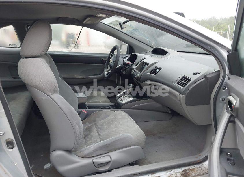 Photo 5 of 2009 Honda Civic LX (VIN 2HGFG12609H540651)