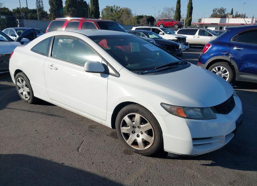 2009 Honda Civic LX (VIN 2HGFG12609H540889) main photo
