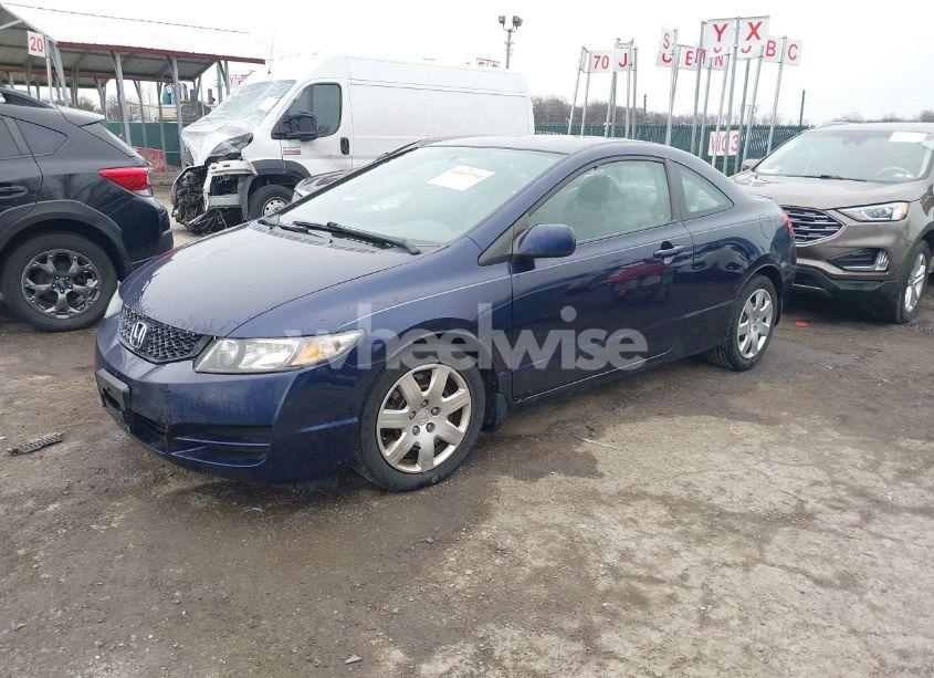 Photo 2 of 2009 Honda Civic LX (VIN 2HGFG12609H542402)