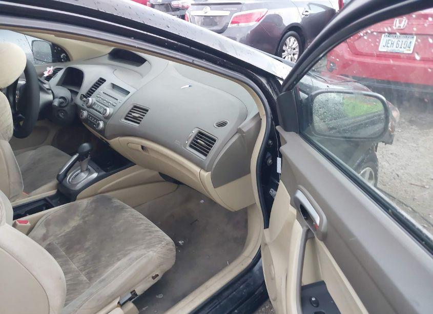 Photo 5 of 2006 Honda Civic LX (VIN 2HGFG12616H562489)