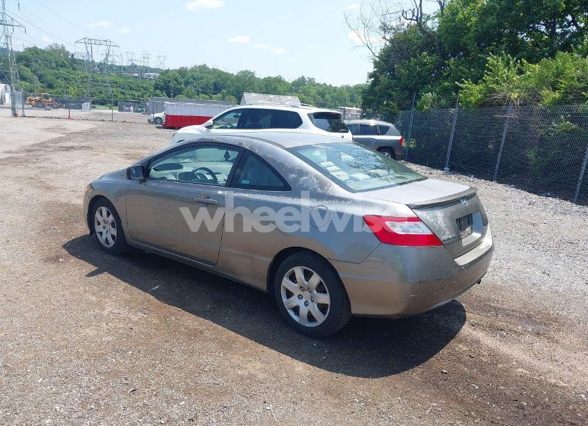 Photo 3 of 2008 Honda Civic LX (VIN 2HGFG12618H500285)