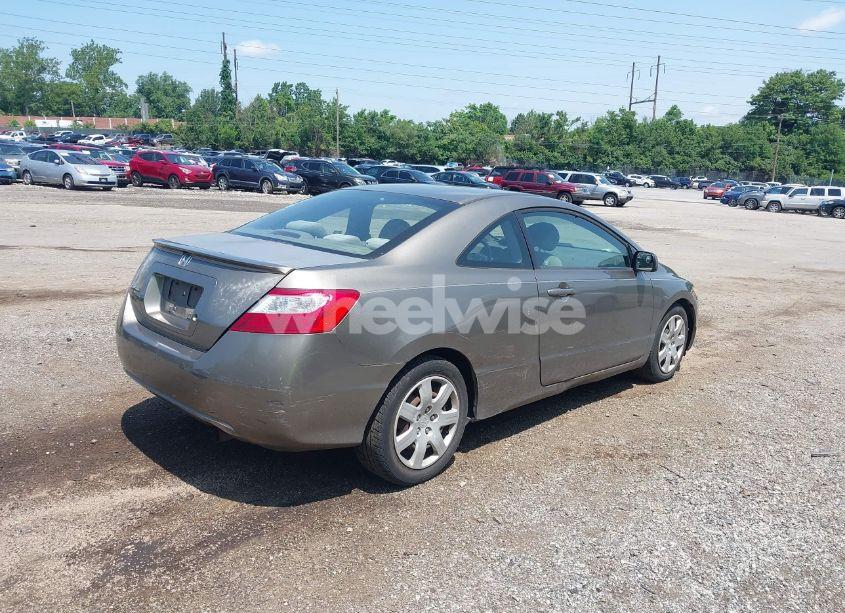 Photo 4 of 2008 Honda Civic LX (VIN 2HGFG12618H500285)