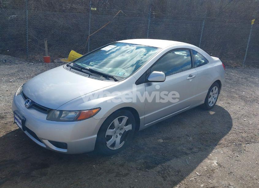 Photo 2 of 2008 Honda Civic LX (VIN 2HGFG12618H527437)