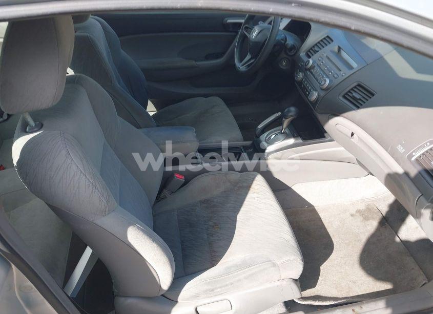 Photo 5 of 2008 Honda Civic LX (VIN 2HGFG12618H527437)