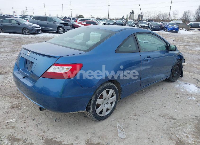 Photo 4 of 2009 Honda Civic LX (VIN 2HGFG12619H531702)