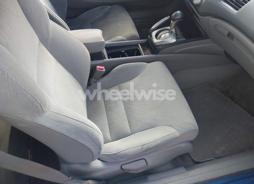 Photo 5 of 2006 Honda Civic LX (VIN 2HGFG12626H574490)