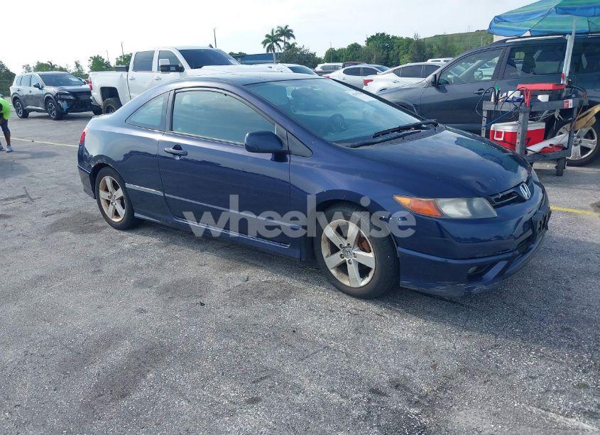 2007 Honda Civic LX (VIN 2HGFG12627H005169) main photo