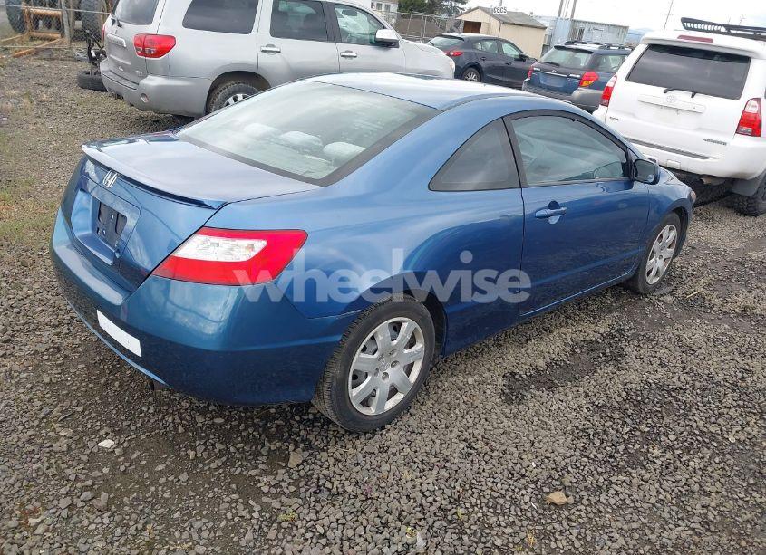 Photo 4 of 2007 Honda Civic LX (VIN 2HGFG12627H542950)