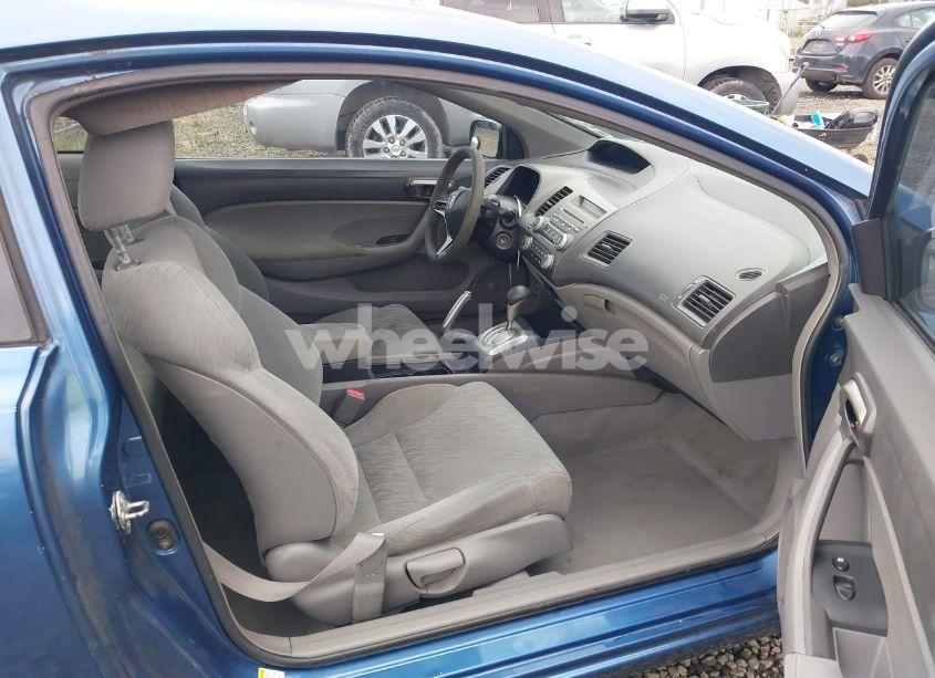 Photo 5 of 2007 Honda Civic LX (VIN 2HGFG12627H542950)