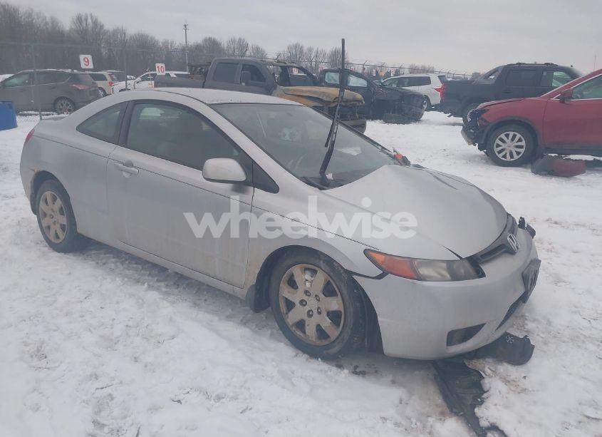 2007 Honda Civic LX (VIN 2HGFG12627H564723) main photo