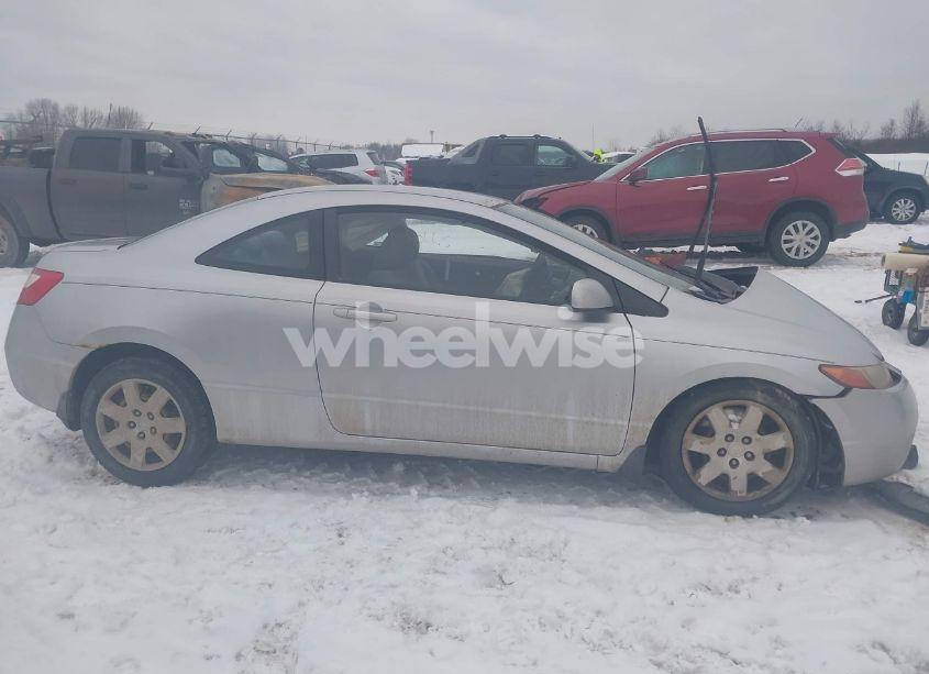 Photo 13 of 2007 Honda Civic LX (VIN 2HGFG12627H564723)