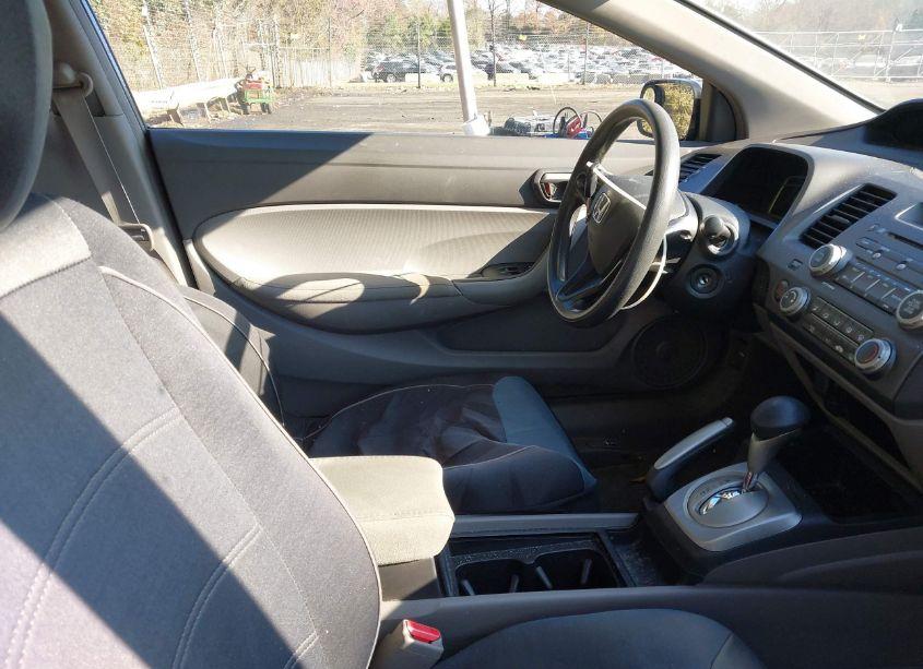 Photo 5 of 2008 Honda Civic LX (VIN 2HGFG12628H532890)