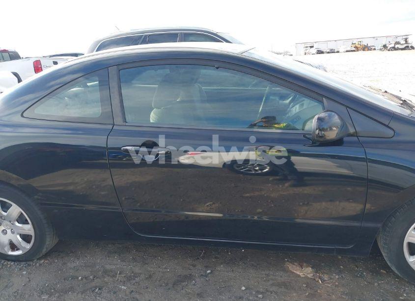 Photo 13 of 2008 Honda Civic LX (VIN 2HGFG12628H564383)