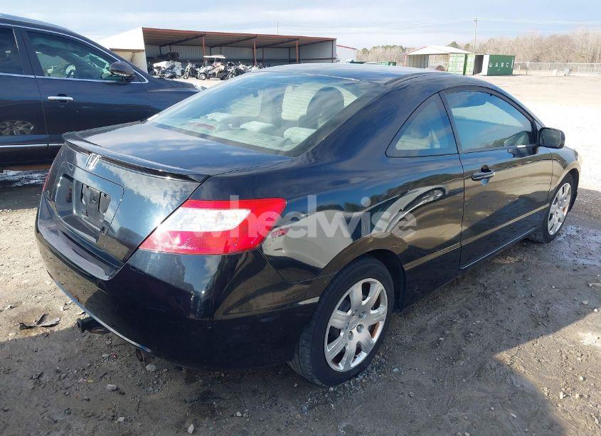 Photo 4 of 2008 Honda Civic LX (VIN 2HGFG12628H564383)