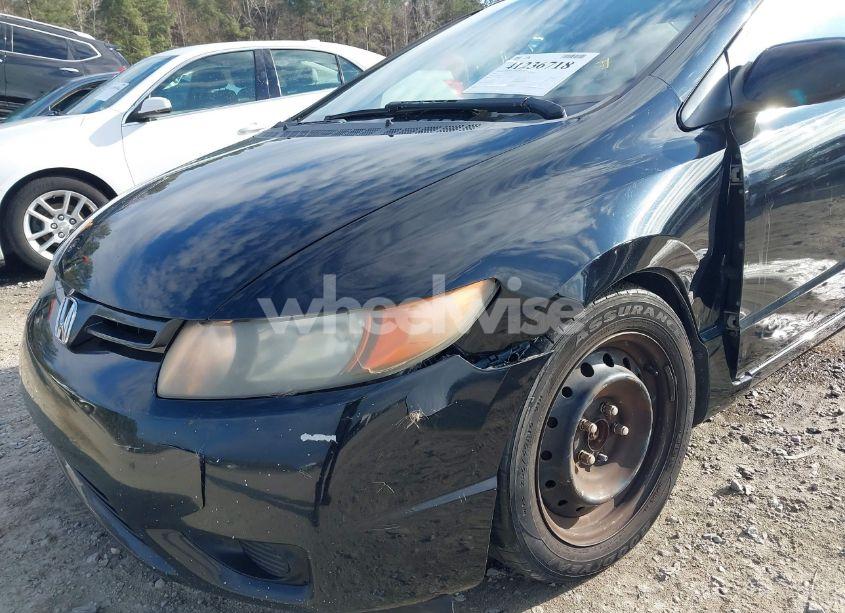 Photo 6 of 2008 Honda Civic LX (VIN 2HGFG12628H564383)
