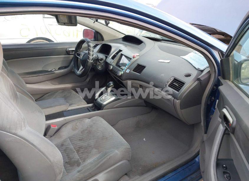 Photo 5 of 2009 Honda Civic LX (VIN 2HGFG12629H534477)